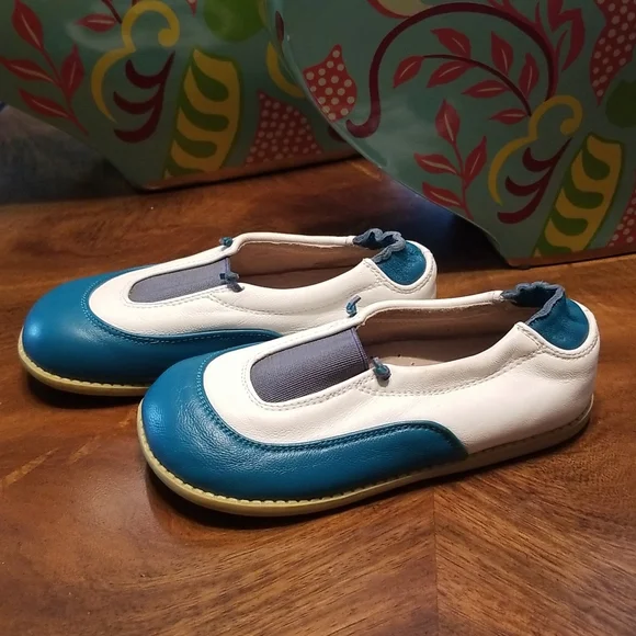 LIVIE LUCA TURQUOISE, WHITE & GRAY MARY JANE SLIP-ON SHOES....Size: US 13 - Picture 3 of 5